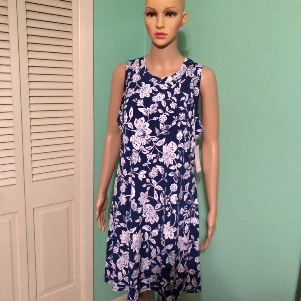 Karen Kane Sleeveless Halter Dress.